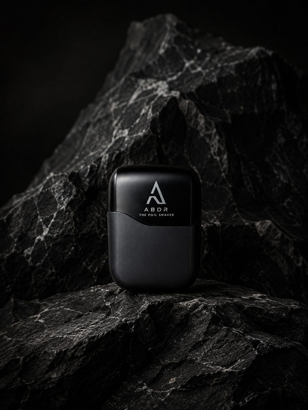 The ABDR foil shaver on black slate